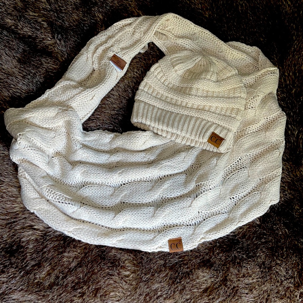 Cc beanie and scarf NWOT